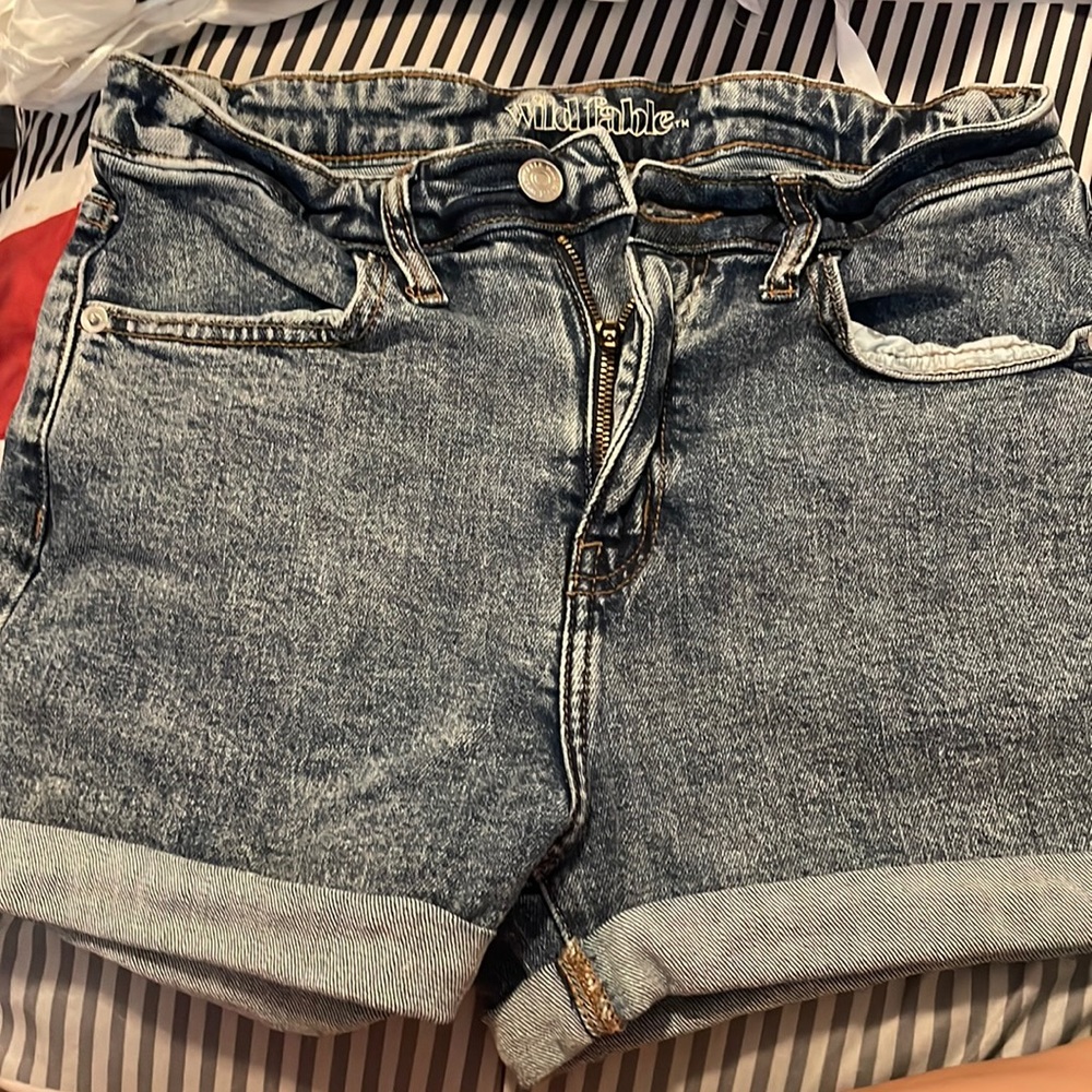 Wild Fable size 6 high waisted denim washed